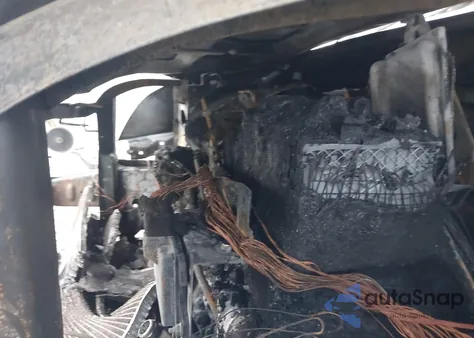 2011 Nissan Sentra 2.0Sr из США, поврежденный, VIN 3N1AB6AP8BL624098